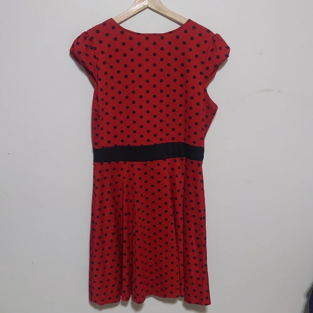 Red Polka Dot Midi Dress - Picture 5 of 10